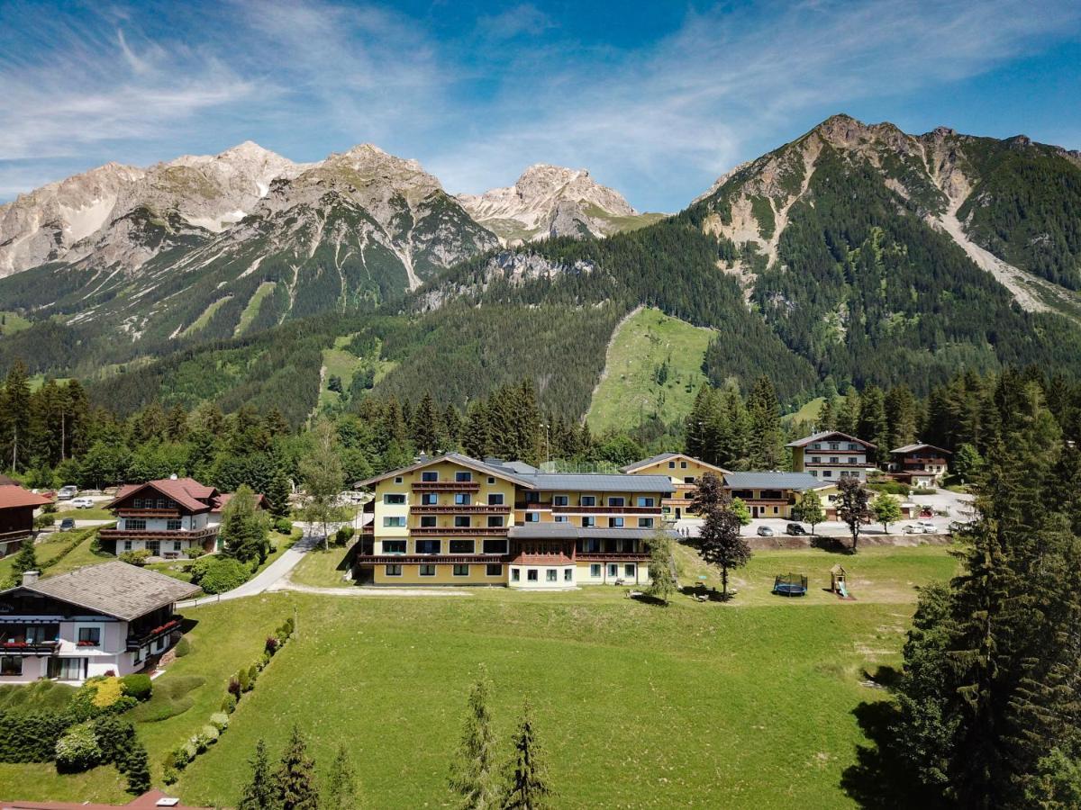 Mountain View Apartment Ramsau am Dachstein Exterior photo